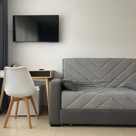 San Pedro بيت شباب *